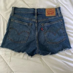 High Rise Levi Shorts